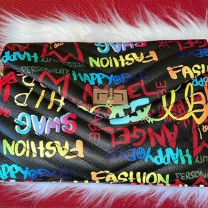 🌹✨Graffiti Shoulder Bag✨🌹
